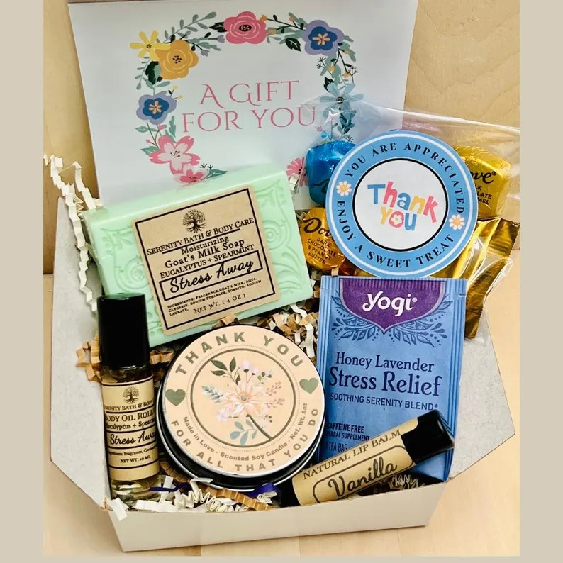 Bulk Gift Boxes for Employees, Coworkers & Corporate Gifting